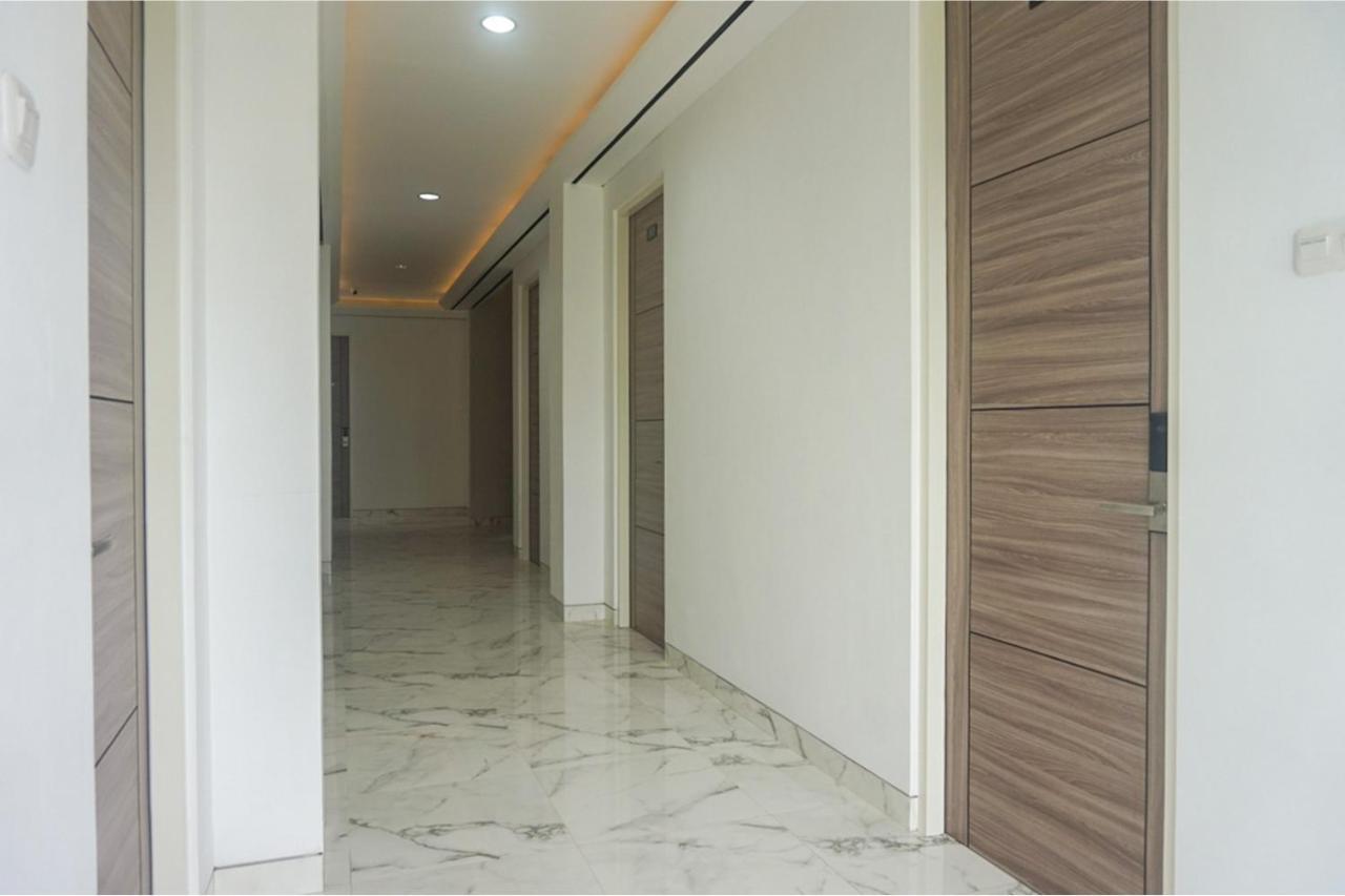 Reddoorz Near Araya Family Club House Hotel Malang Exterior photo