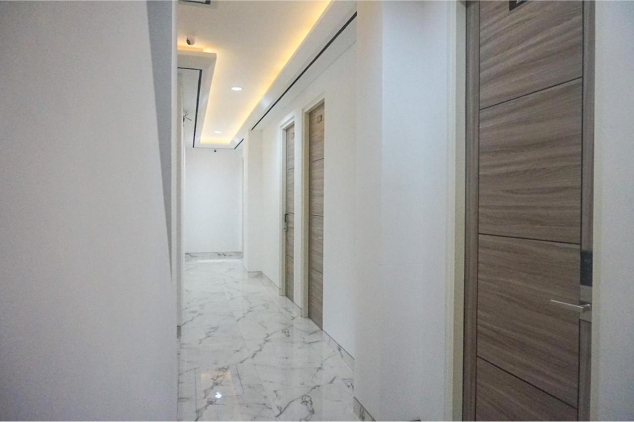 Reddoorz Near Araya Family Club House Hotel Malang Exterior photo