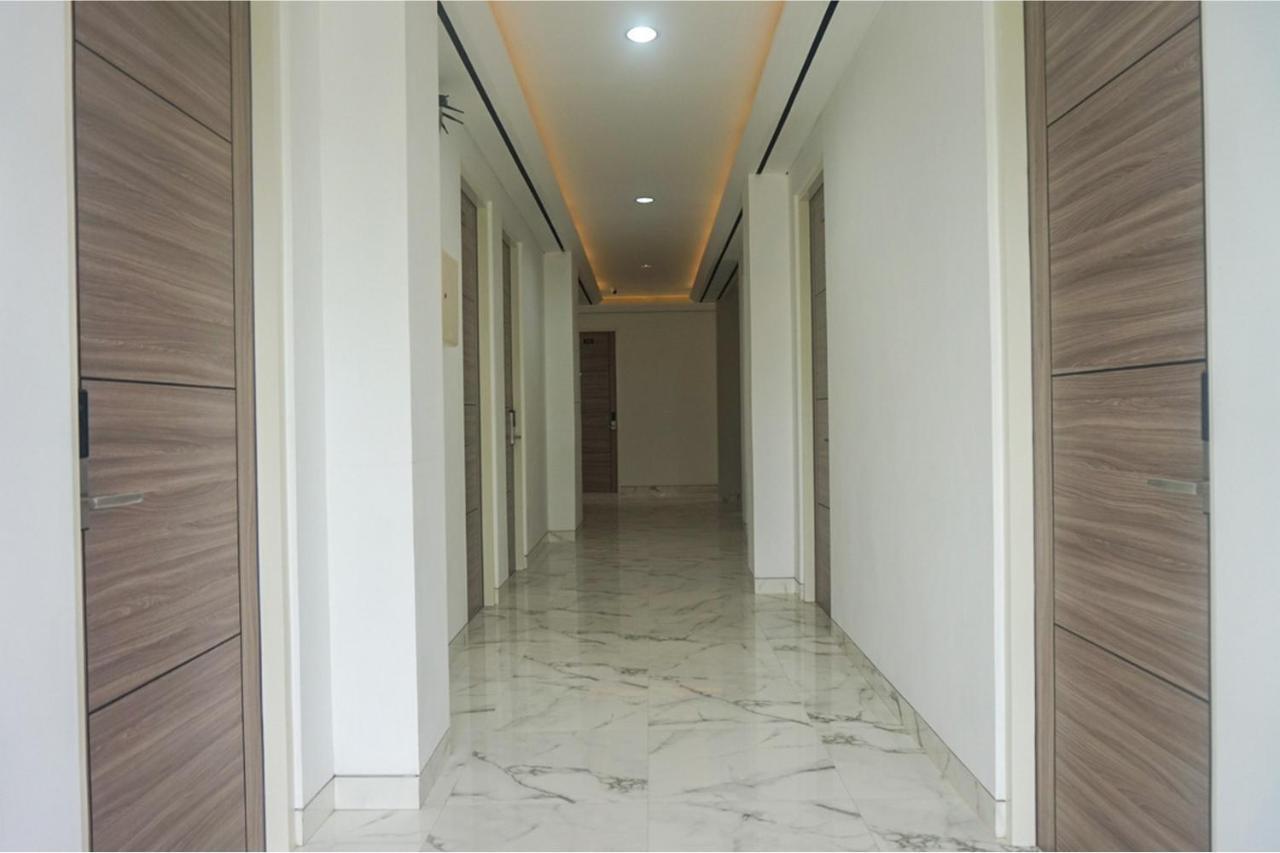 Reddoorz Near Araya Family Club House Hotel Malang Exterior photo